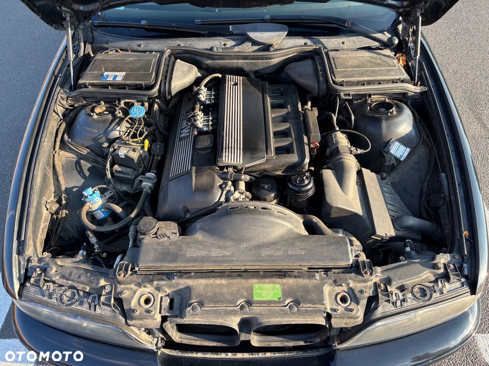BMW Seria 5 525i - 16