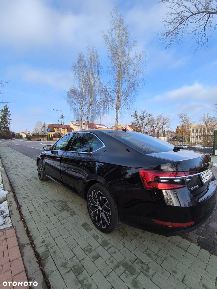 Skoda Superb 2.0 TDI Ambition - 2