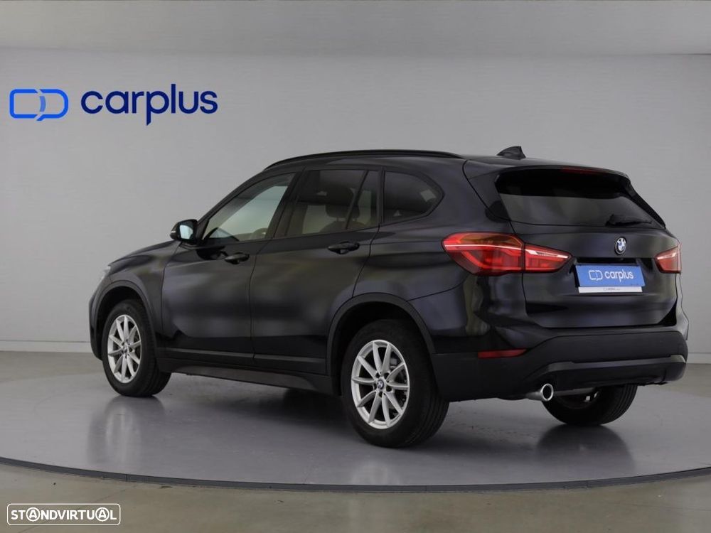 BMW X1 — photo 5