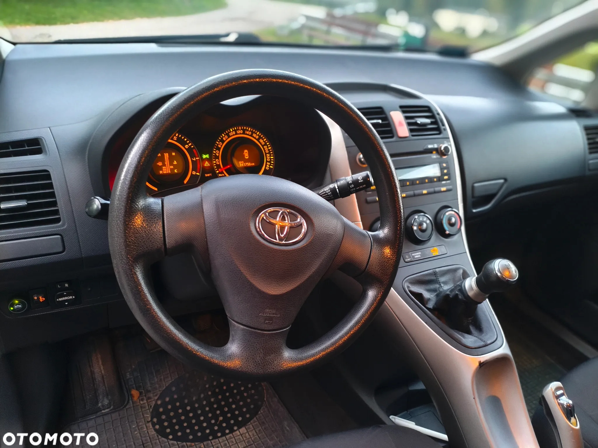 Toyota Auris 1.4 VVT-i Terra - 12