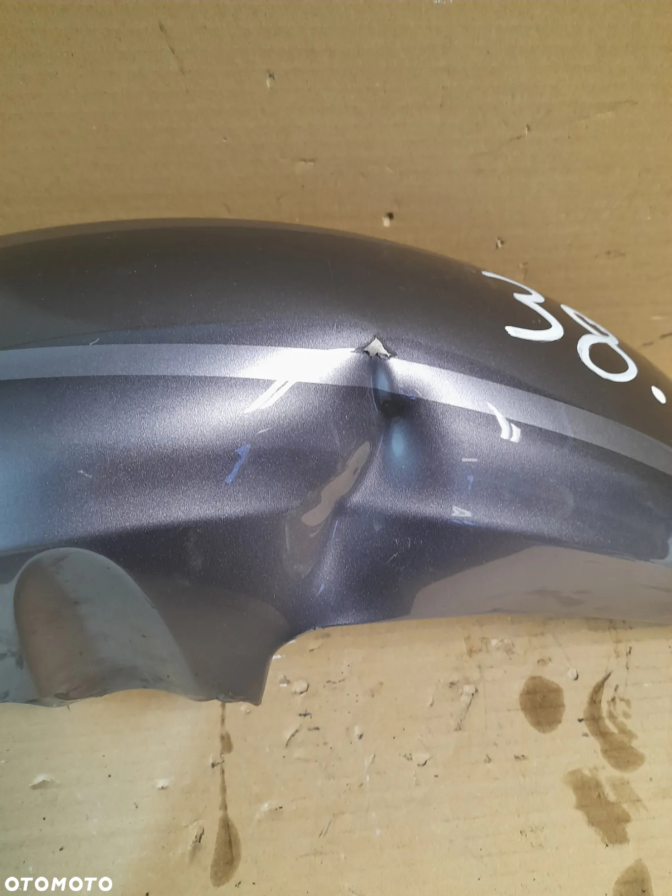 = TRIUMPH ROCKET III 05-12 BŁOTNIK PRZÓD PRZEDNI NADKOLE - 2