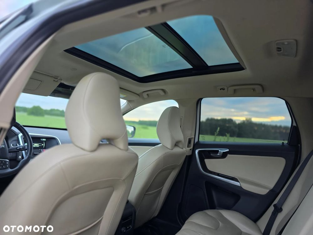 Volvo XC 60 D5 AWD Summum - 30