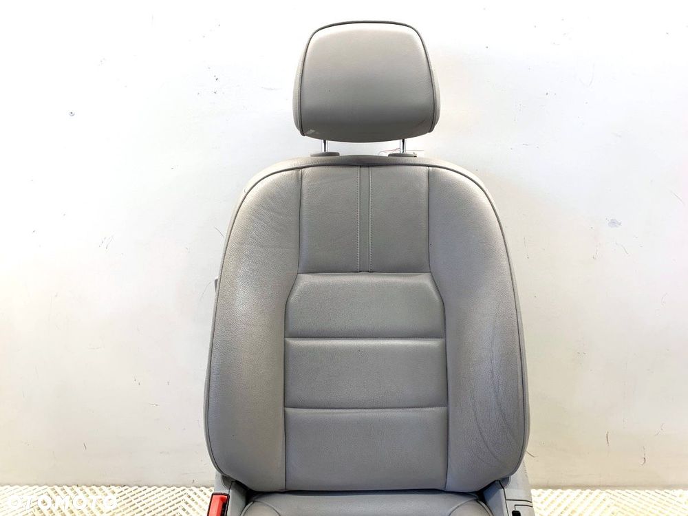 FOTEL LEWY PRZÓD MERCEDES-BENZ KLASA GLK (X204) 2008 - 2015 220 CDI (204.902) 125 kW [170 KM] olej - 2