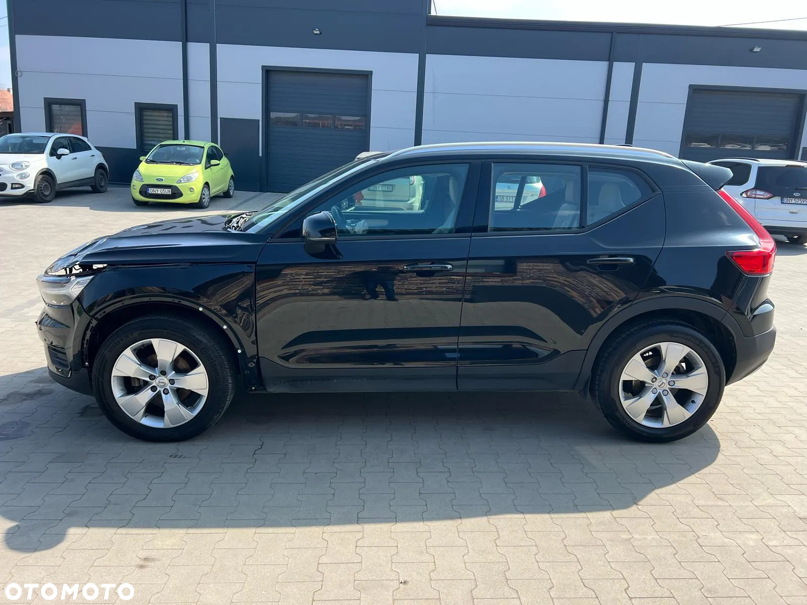 Volvo XC 40 D3 Momentum - 2