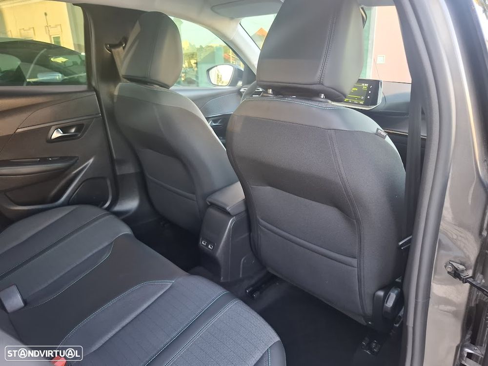 Peugeot 208 PureTech 100 Allure Pack - 37