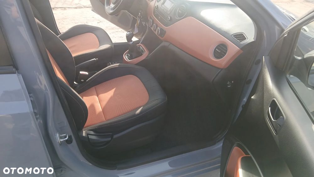 Hyundai i10 1.0 Black Line - 18