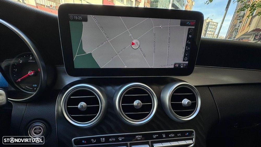 Mercedes-Benz C 300 de Avantgarde - 14