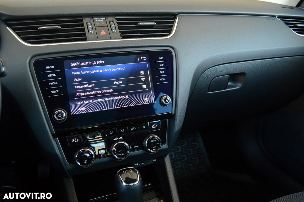Skoda Octavia 2.0 TDI DSG Sport Edition - 22