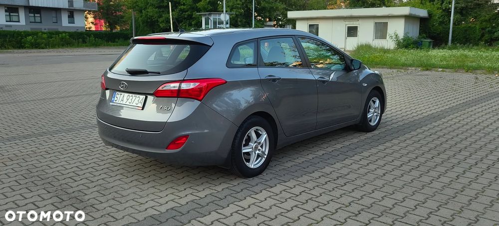 Hyundai i30 1.6 Comfort - 2