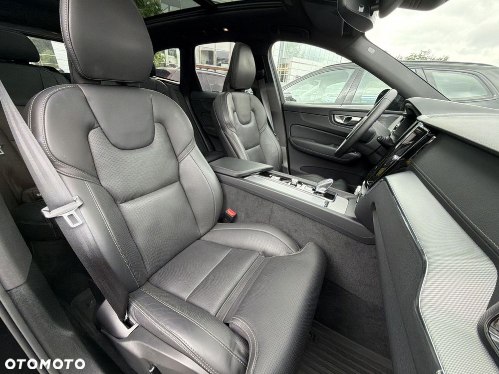 Volvo XC 60 - 13