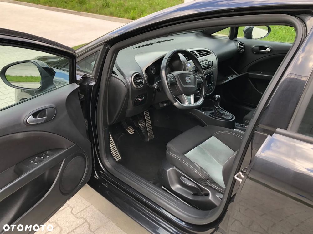 Seat Leon 2.0 T FSI Cupra R - 9