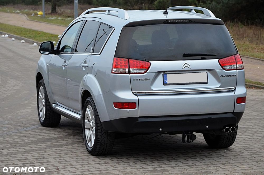 Citroën C-Crosser 2.2 HDi Exclusive DCS - 4