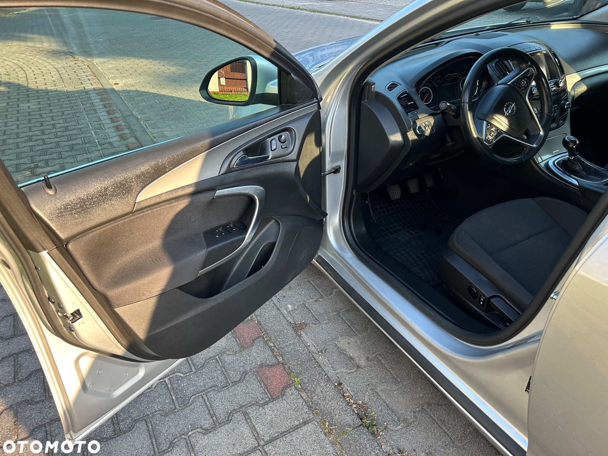 Opel Insignia - 11
