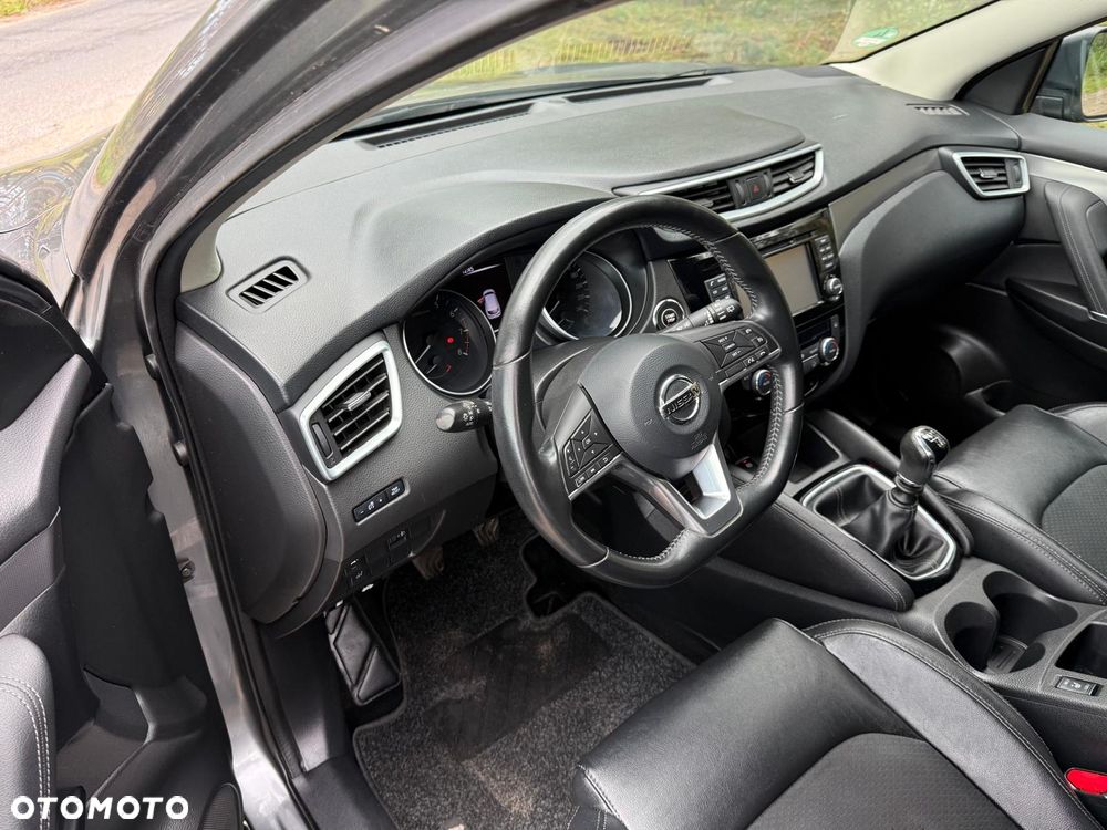 Nissan Qashqai - 10
