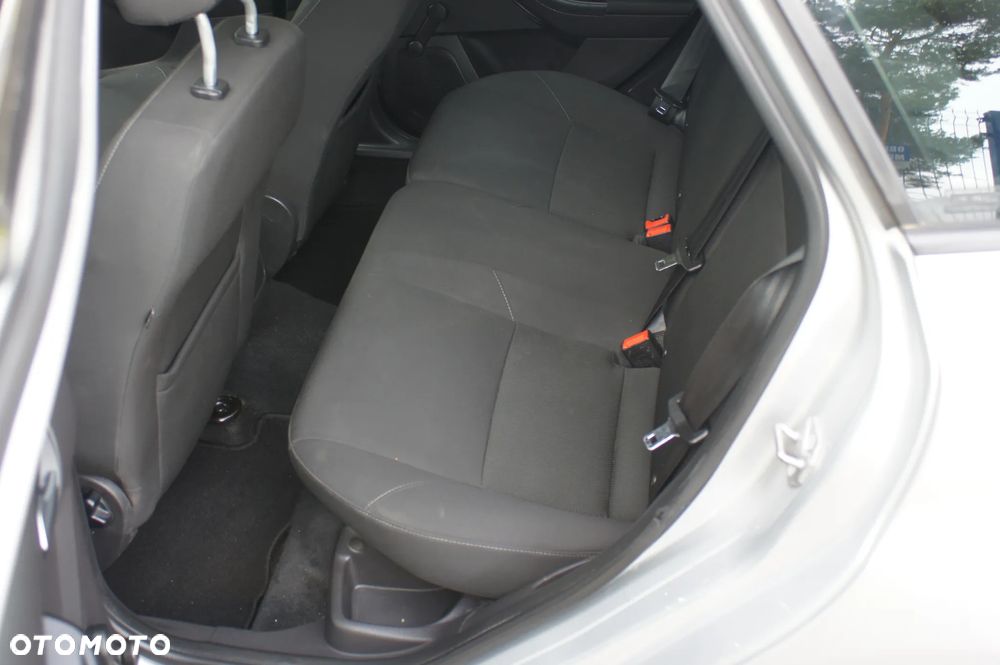 Ford Focus 1.5 TDCi DPF Start-Stopp-System Ambiente - 20