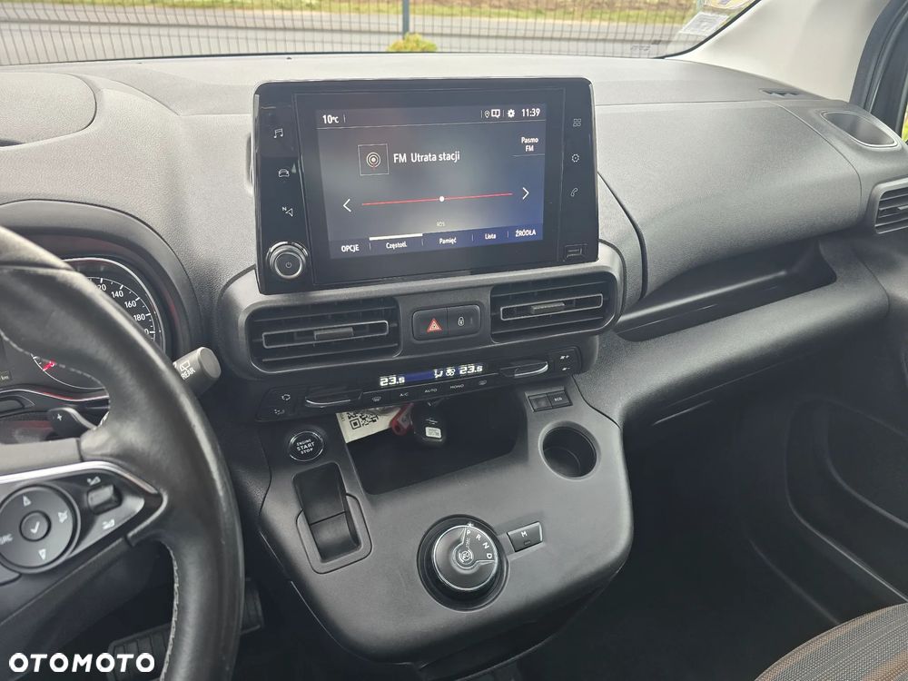 Opel Combo - 17
