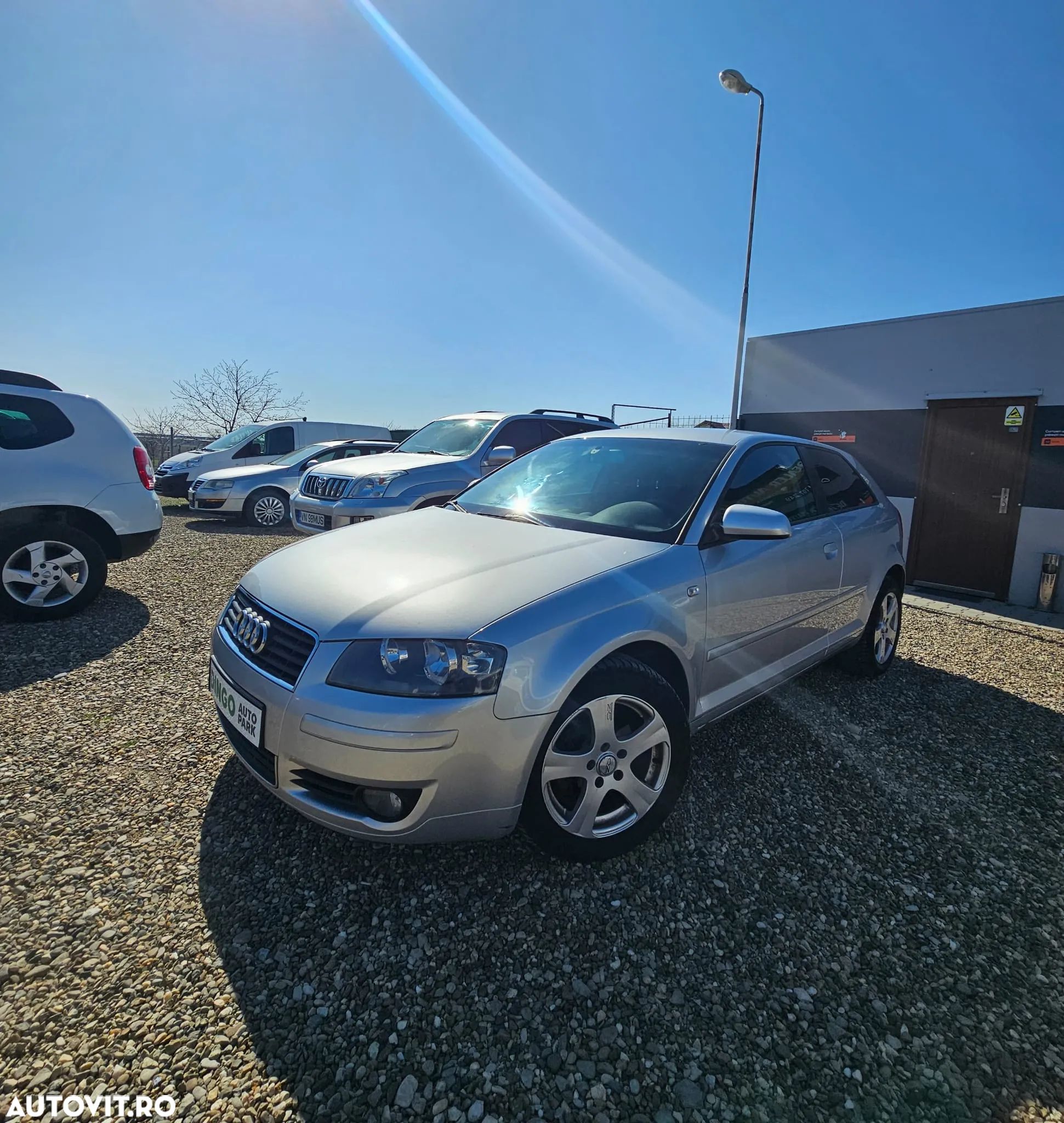 Audi A3 1.6 Attraction - 1