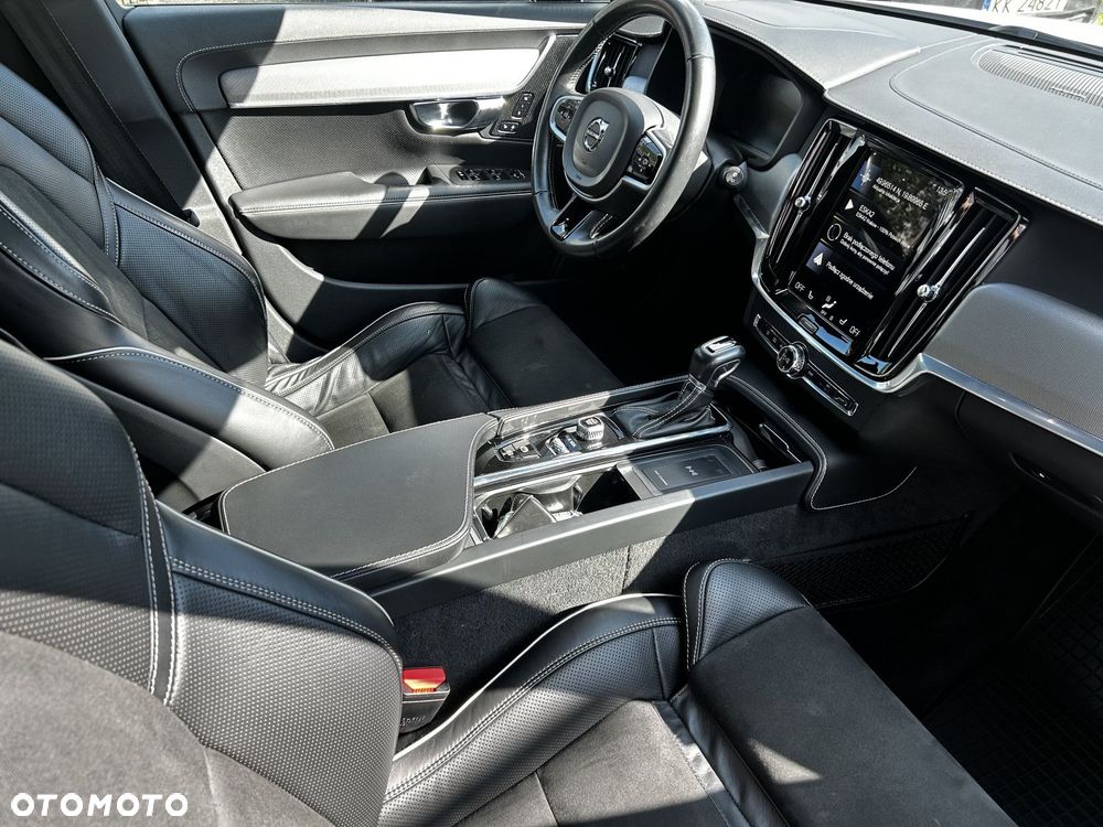 Volvo V90 - 12