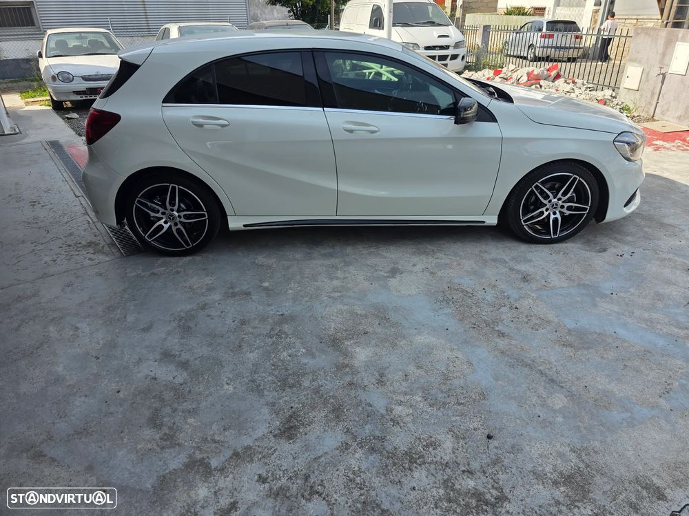 Mercedes-Benz A 180 d 7G-DCT AMG Line - 8