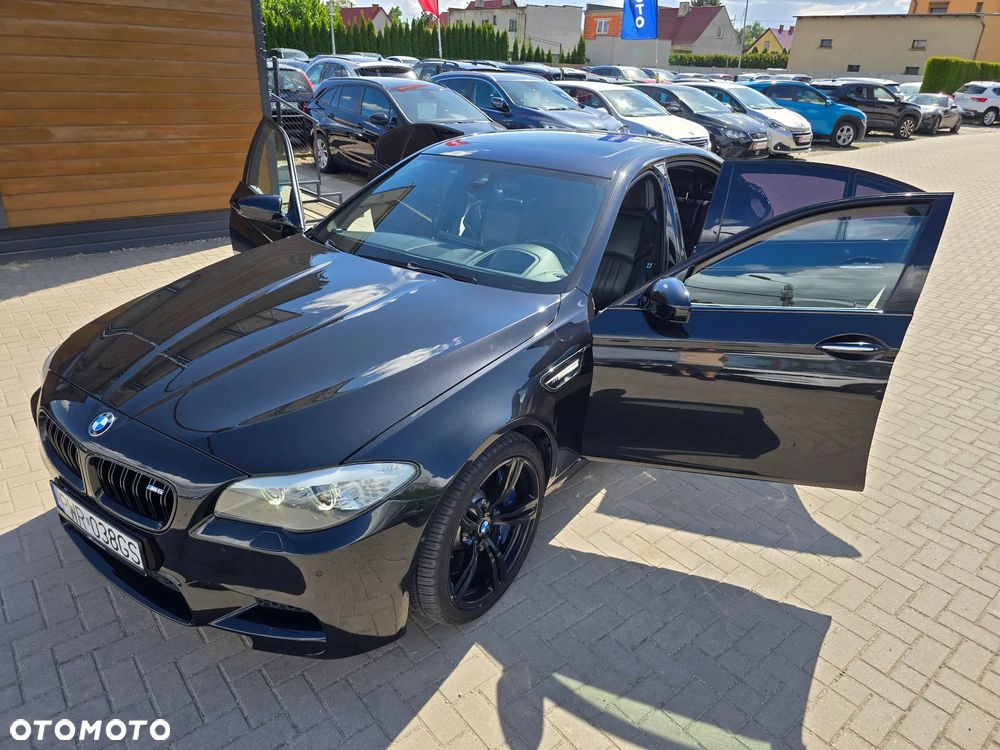 BMW M5 - 36