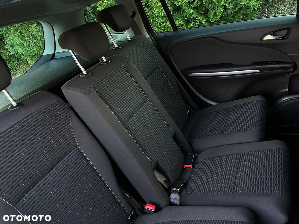 Opel Zafira Tourer 2.0 CDTI Automatik drive - 25