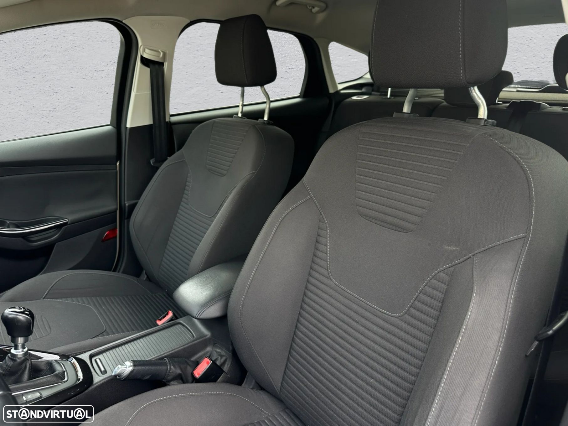 Ford Focus 1.5 TDCi Titanium DPS - 11