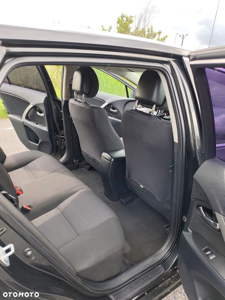 Toyota Avensis 1.8 Comfort - 18