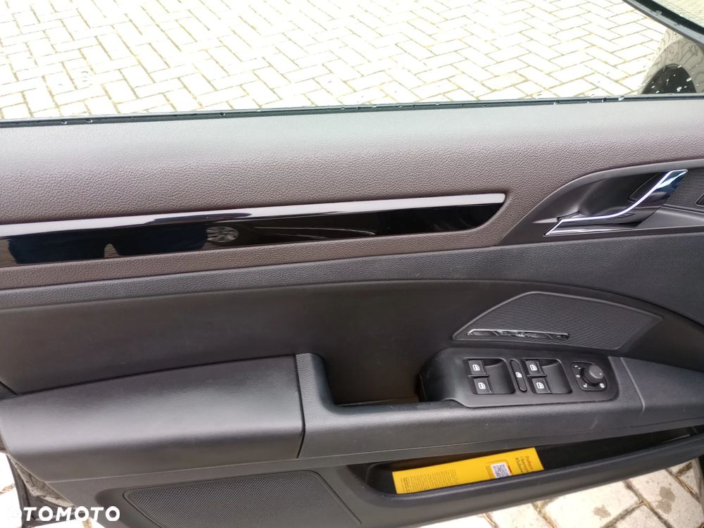 Skoda Superb 2.0 TDI 4x4 DSG L&K - 13