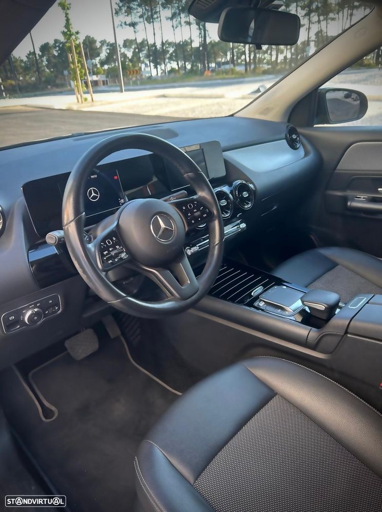 Mercedes-Benz GLA 180 d - 7