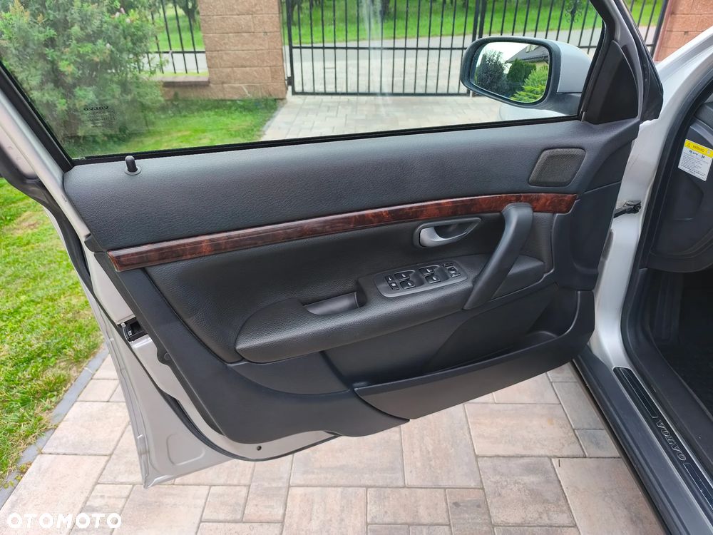 Volvo S80 2.4D Momentum - 28