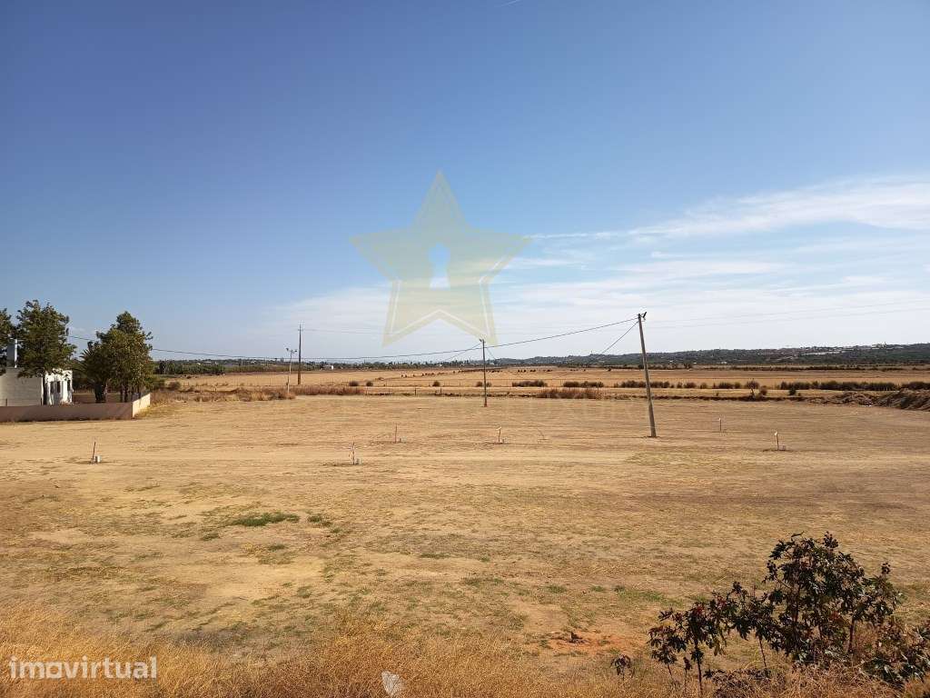 Lote Exclusivo em Lagoa - Oportunidade de Investimento no Algarve - Grande imagem: 2/7