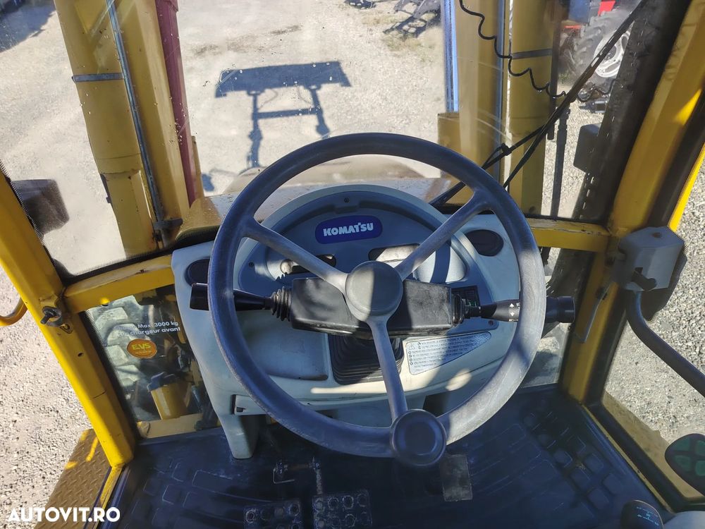 Komatsu WB 93 R - 8
