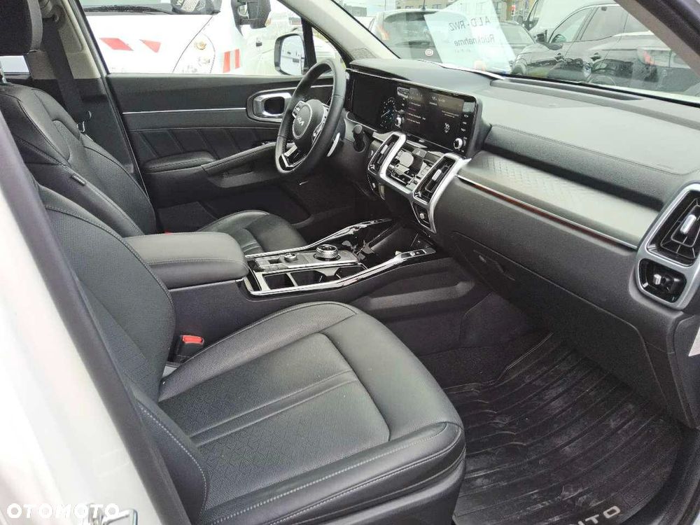 Kia Sorento 1.6T-GDI PHEV AWD OPF Spirit - 11