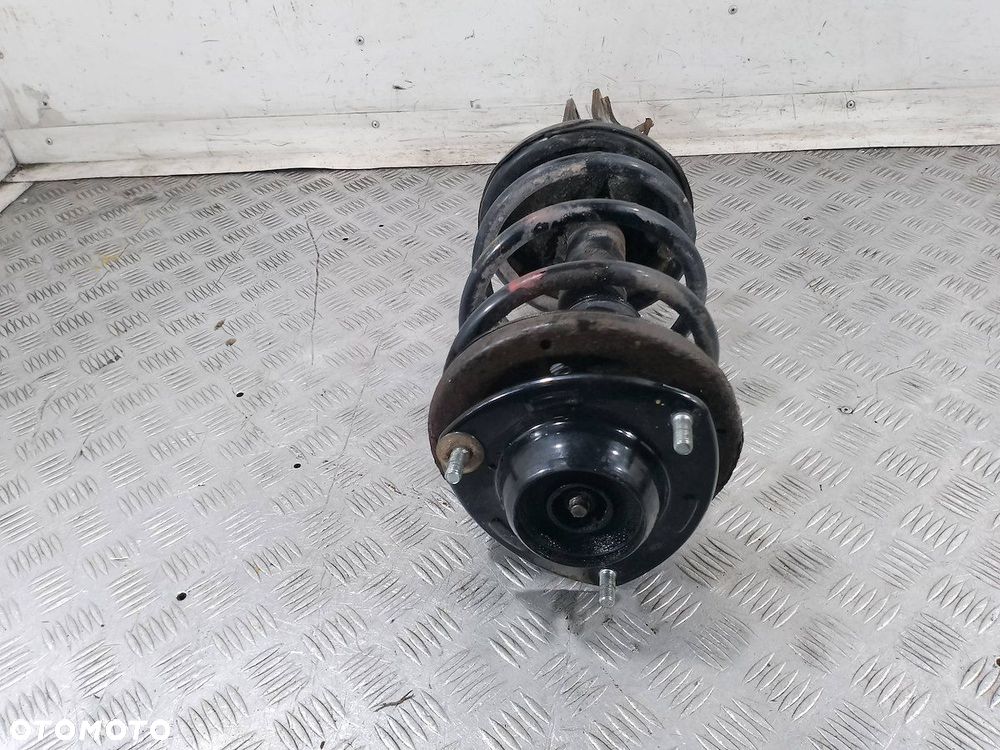 AMORTYZATOR PRZÓD LEWY HYUNDAI TUCSON 2.4 - 4