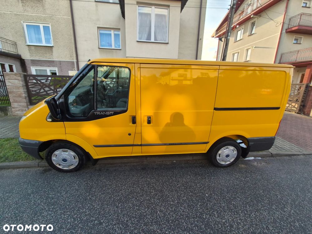 Ford Transit - 4