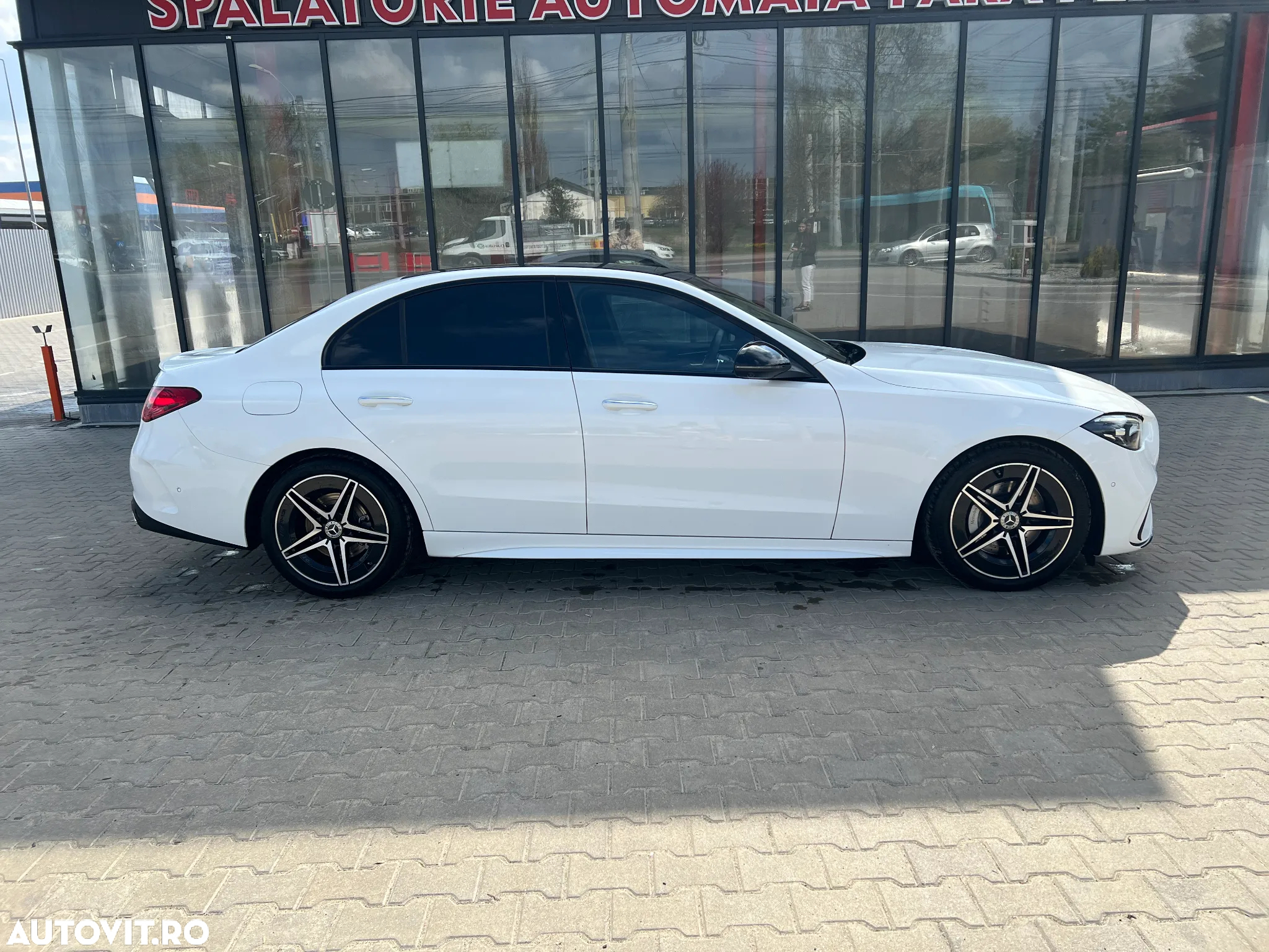 Mercedes-Benz C 300 MHEV 4MATIC - 3