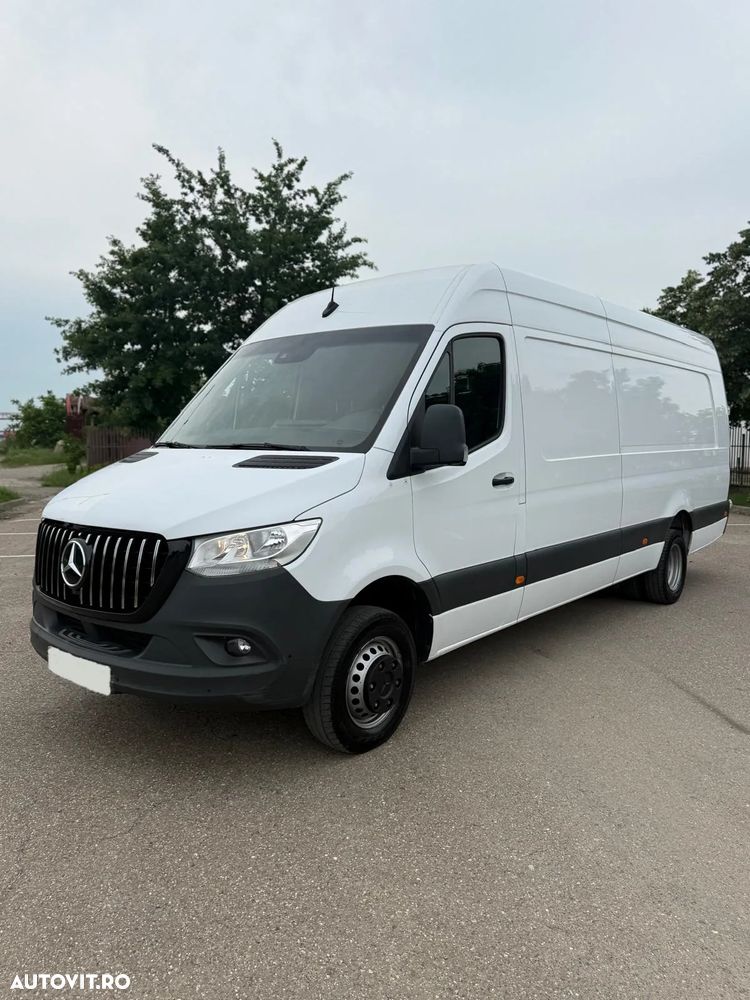 Mercedes-Benz Sprinter - 33