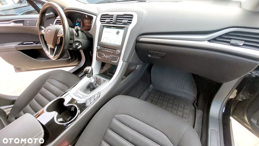 Ford Mondeo ver-1-5-ecoboost-gold-x-trend- - 9