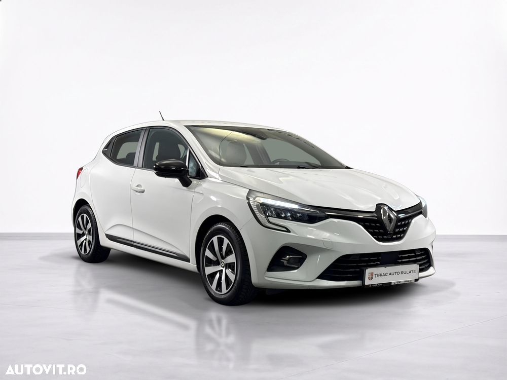 Renault Clio - 8
