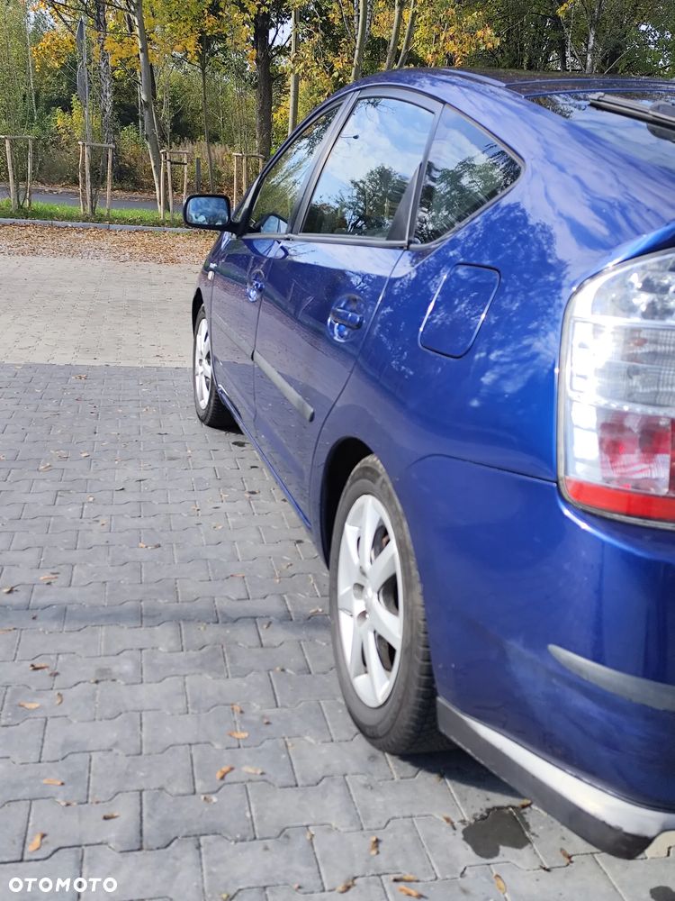 Toyota Prius 1.5 VVT-i Sol - 5