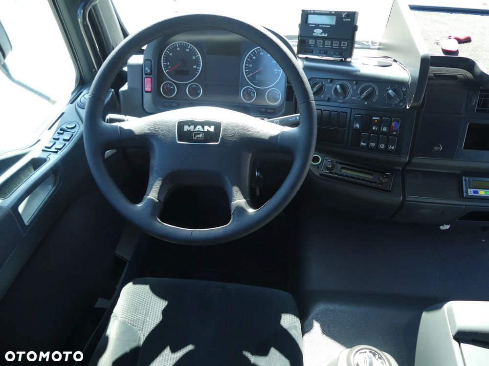 MAN TGM 18.290 / CHŁODNIA + WINDA / AUTOMAT / - 27