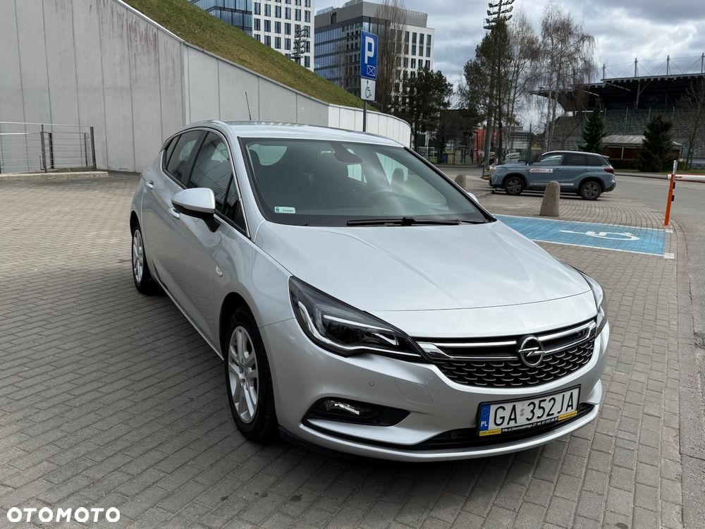 Opel Astra 1.4 T Enjoy S&S - 8