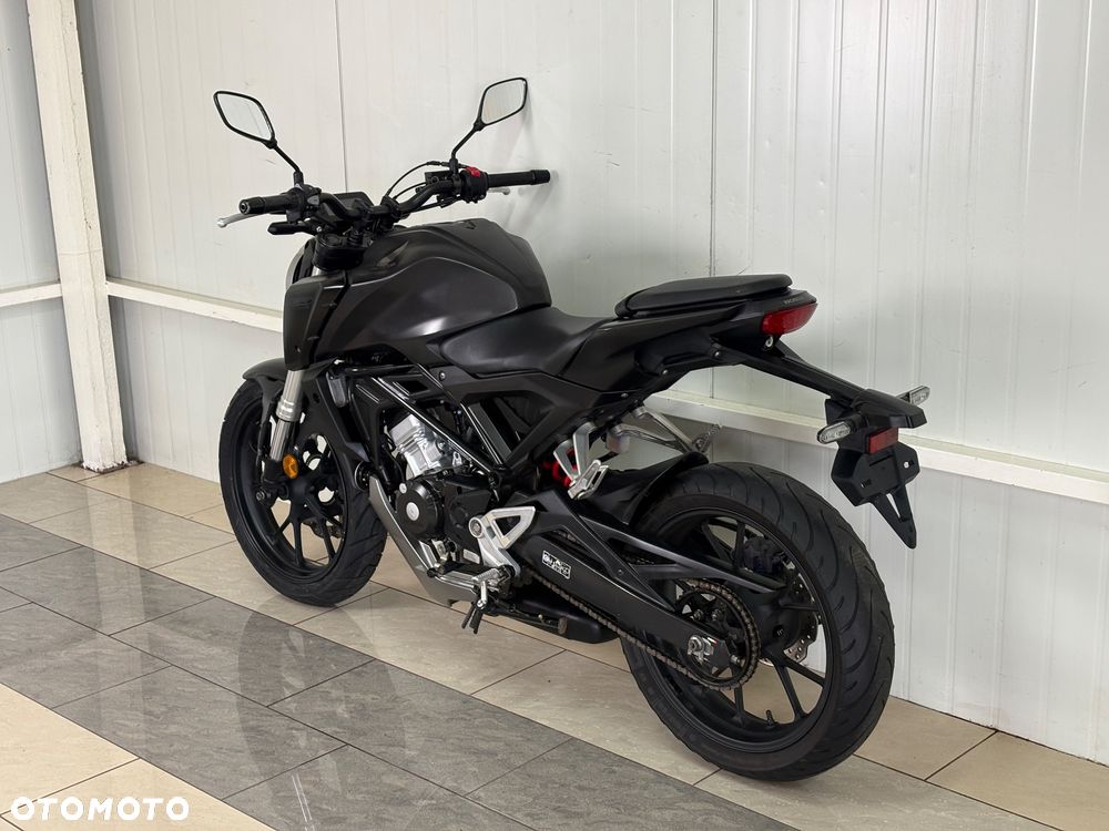 Honda CB - 7