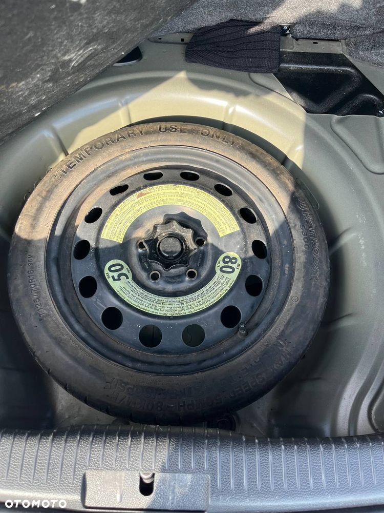 Volkswagen Golf - 16