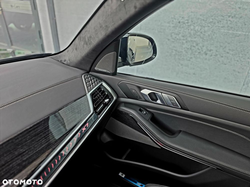 BMW X7 xDrive40d mHEV sport - 29