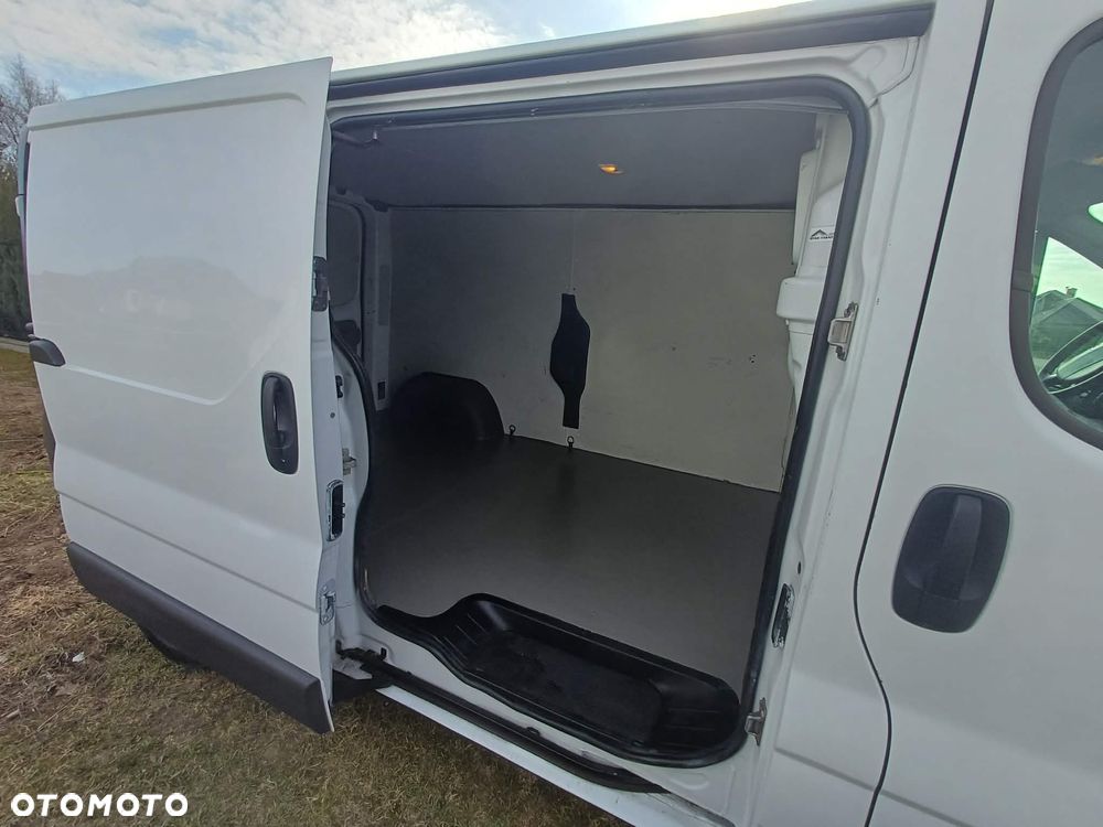 Renault Trafic - 14
