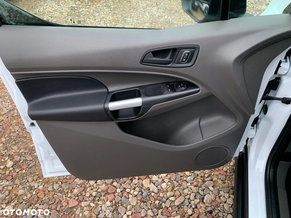 Ford Connect L2 Maxi Long 3 miejscowy Skrzynia 6biegowa Ładowność 690kg 2 Euro Palety  Homologacja cięż. VAT-1 GWARANCJA Ford do 12.2026r - 21