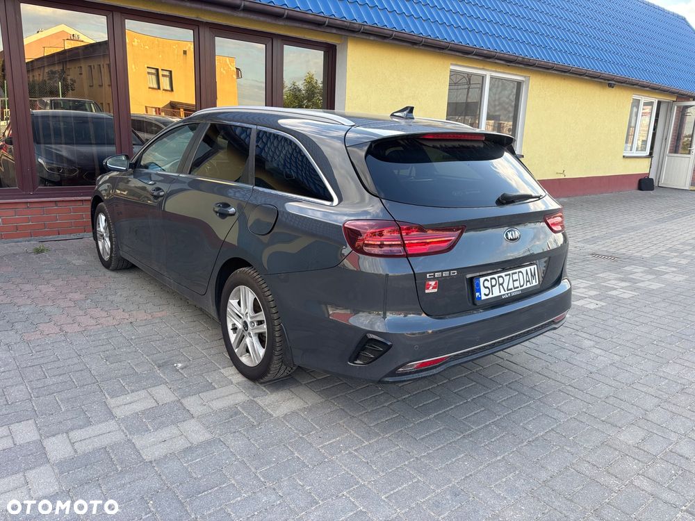 Kia Ceed - 3
