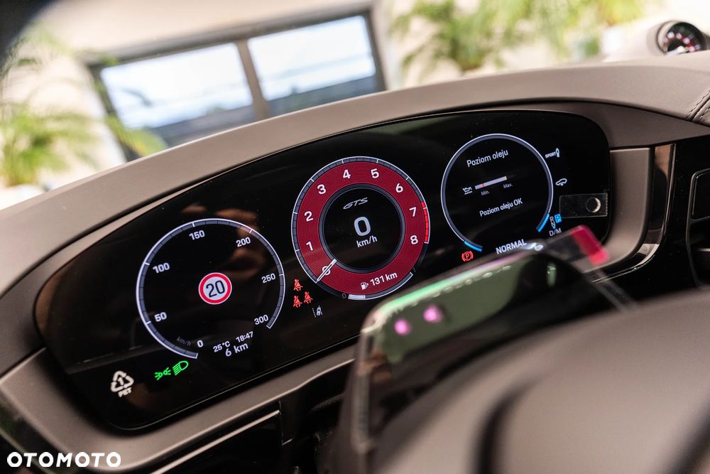 Porsche Cayenne - 18