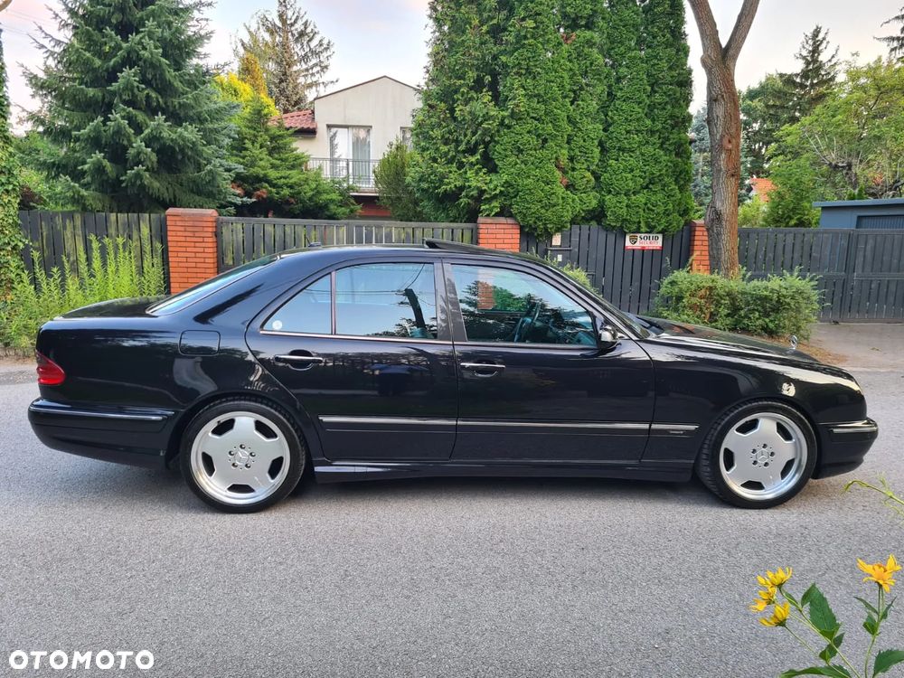 Mercedes-Benz Klasa E - 7